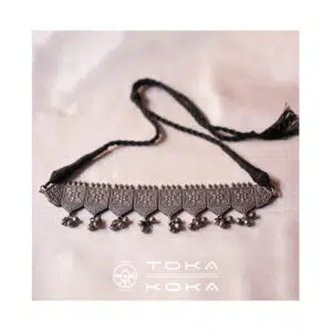 Kalapika Choker