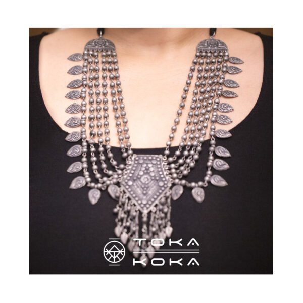 Mahika Neckpiece - Image 2