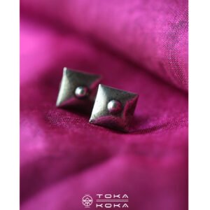 Quadrus Studs