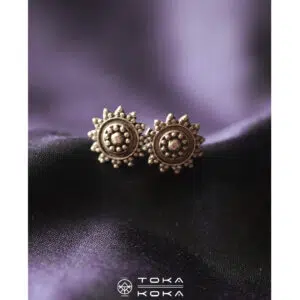 Aditri Studs