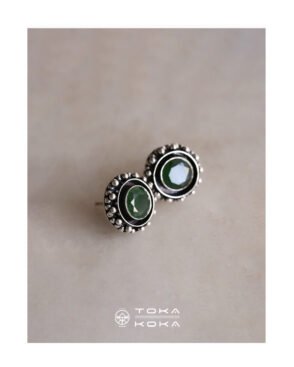 Simple ear studs